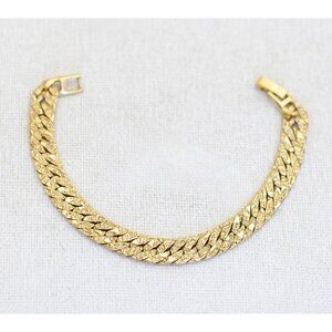 6 1/2 inch, Vintage Gold Tone Intricate Herringbone Chain Elegant Bracelet - A26